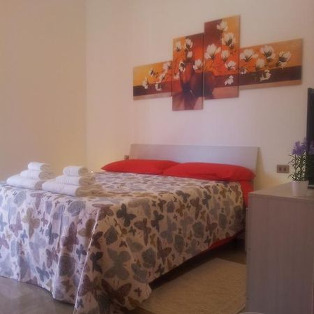 Fl Il Danubio Bed and Breakfast Μπέργκαμο Δωμάτιο φωτογραφία