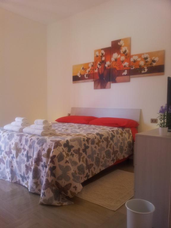 Fl Il Danubio Bed and Breakfast Μπέργκαμο Δωμάτιο φωτογραφία